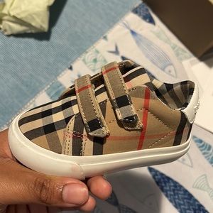 Markham Check Grip-Strap Sneaker, Baby